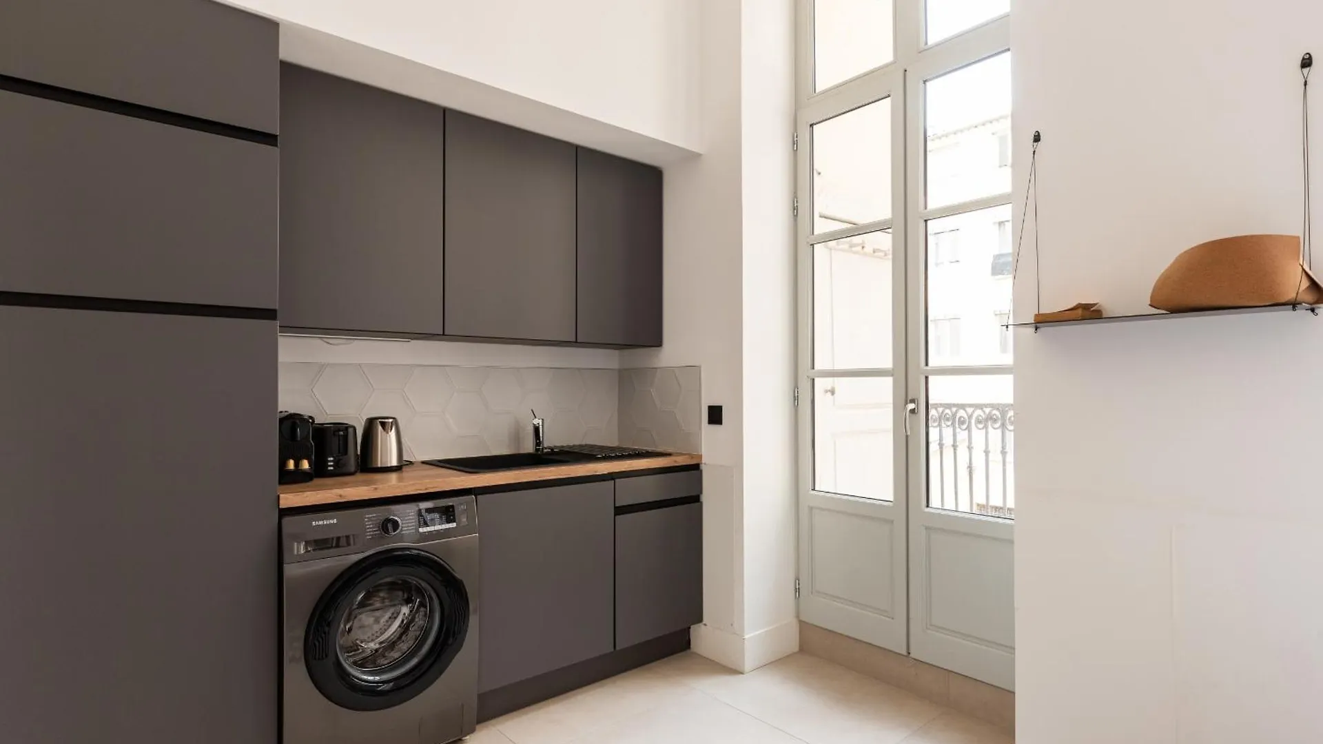 Dify Balcony - Quartier Ainay Διαμέρισμα Λυών